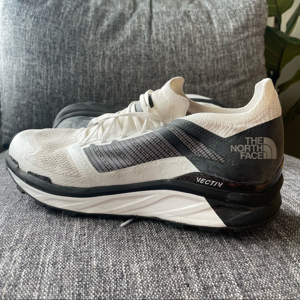 Mens North Face Vectiv Sneakers